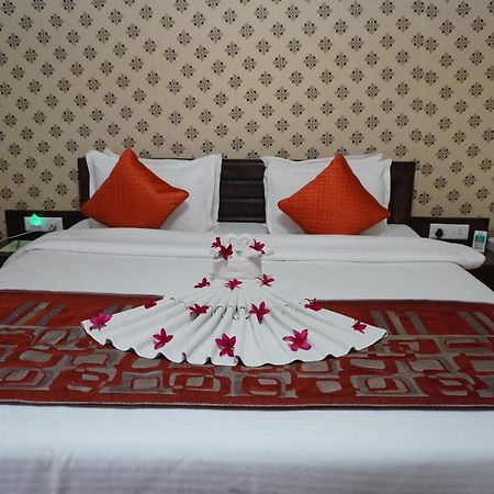 Praveg Tent City Narmada, Statue Of Unity Kevadia Eksteriør billede
