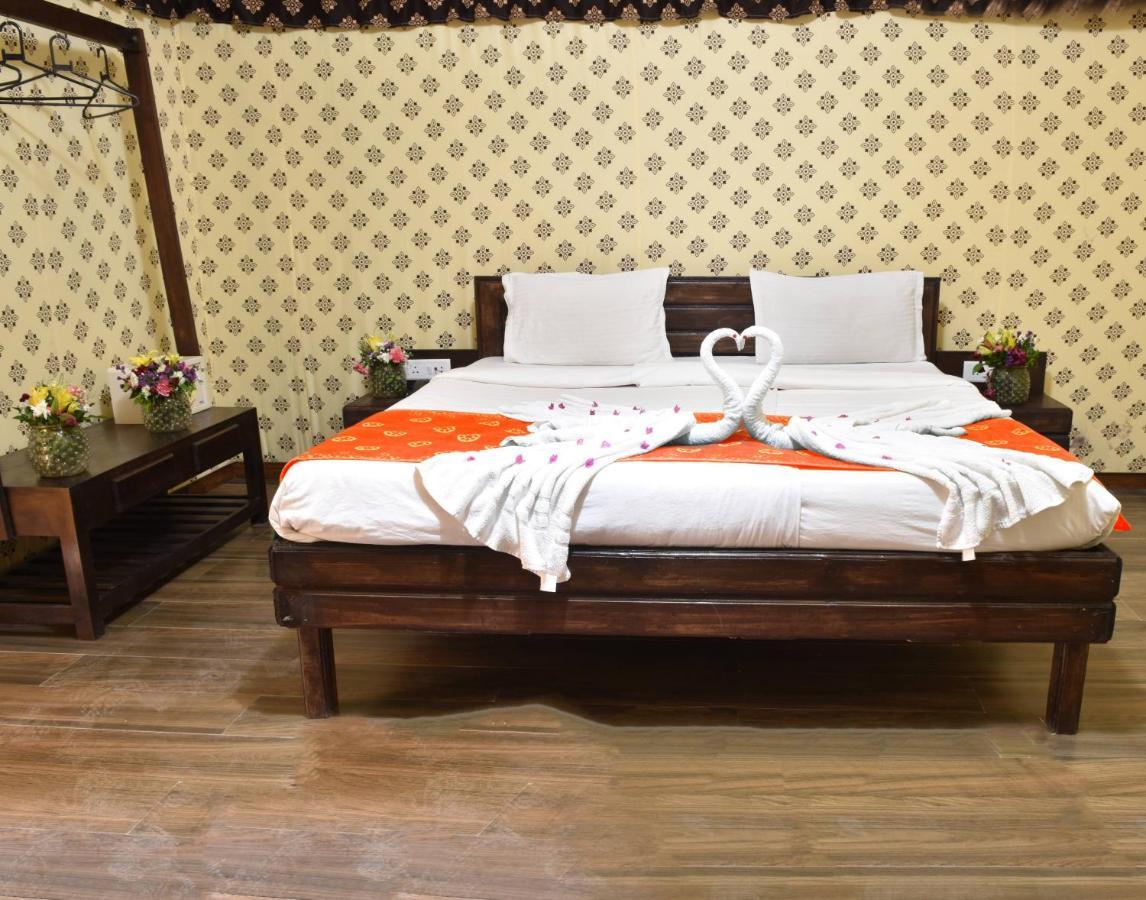 Praveg Tent City Narmada, Statue Of Unity Kevadia Eksteriør billede